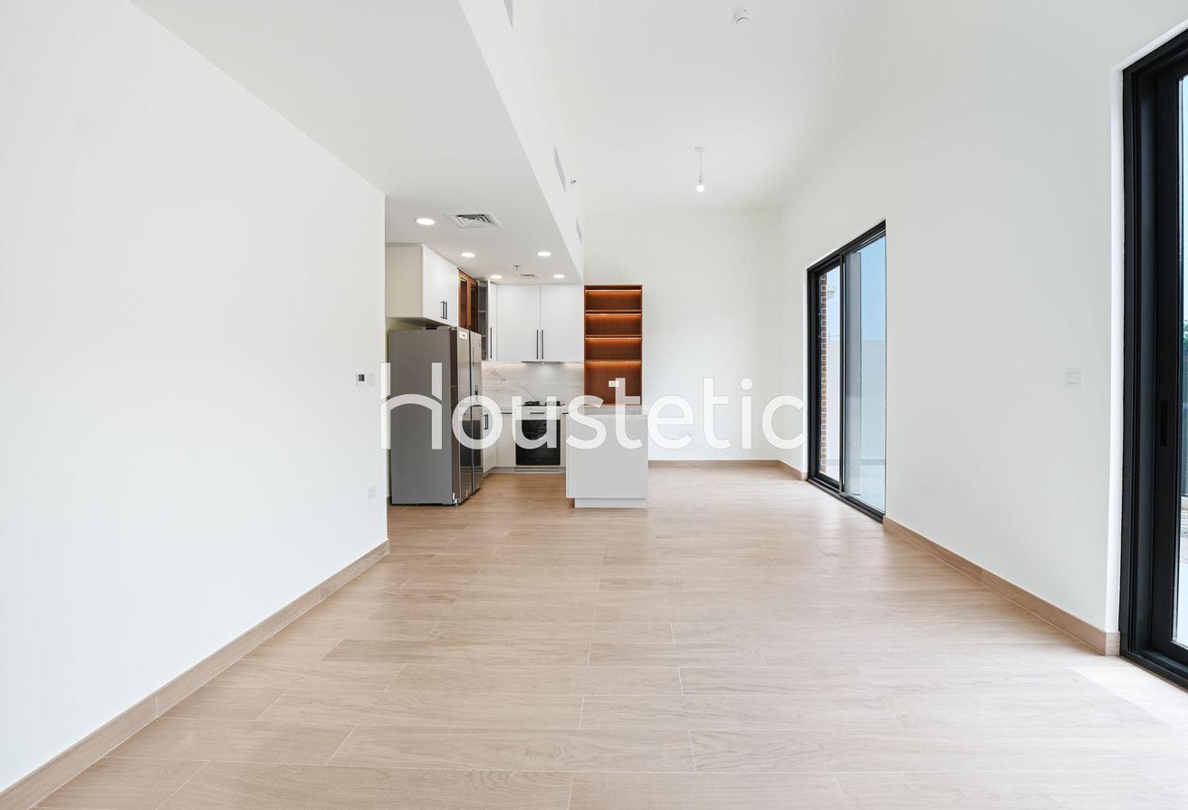Rare Duplex | Brand New | Close to Pool photo 5