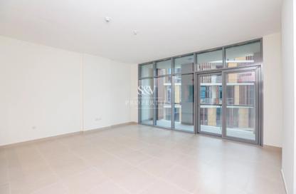 Apartment - Studio - 1 for rent in Dubai Wharf Tower 2 - Dubai Wharf - Al Jaddaf - Dubai