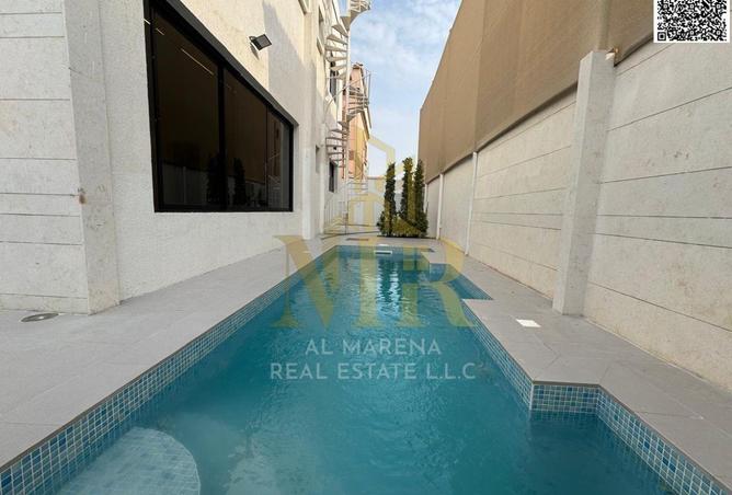 81132689 - Property Image 2