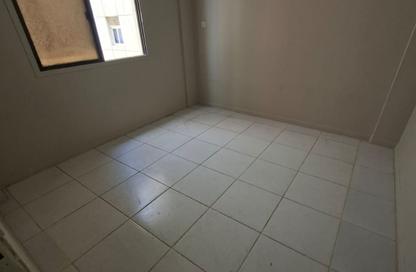 Apartment - 2 - 1 for rent in Al Butina 9 Building - Bu Tina - Al Sharq - Sharjah