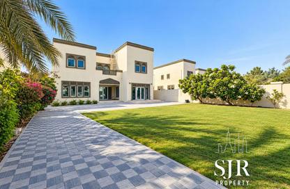 Villa - 3 - 4 for rent in Jumeirah Park - Dubai