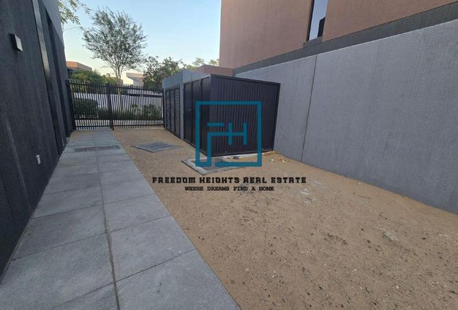 71145802 - Property Image 3