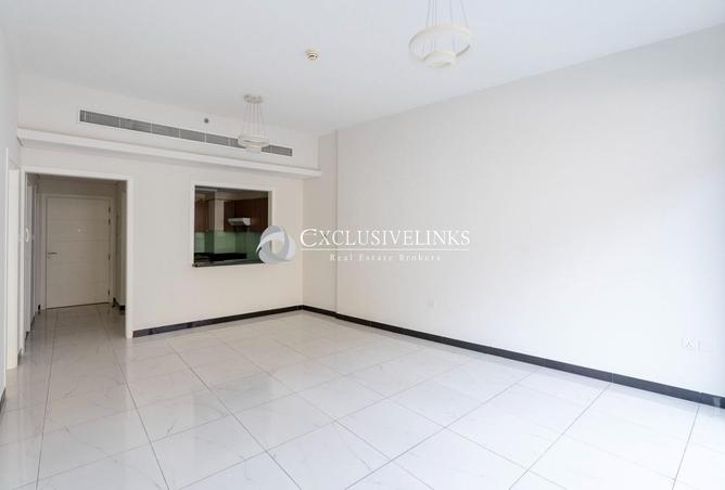 104119228 - Property Image 3