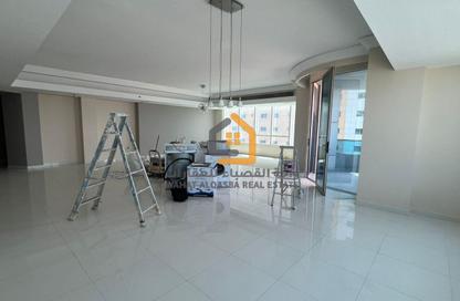 Apartment - 3 - 5 for rent in Al Majaz 3 - Al Majaz - Sharjah Apartment - 3 - 5 for rent in Al Majaz 3 - Al Majaz - Sharjah