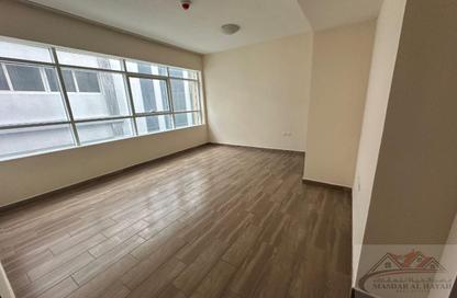 Apartment - 2 - 3 for rent in Al Thani Muwaileh - Muwaileh Commercial - Sharjah Apartment - 2 - 3 for rent in Al Thani Muwaileh - Muwaileh Commercial - Sharjah