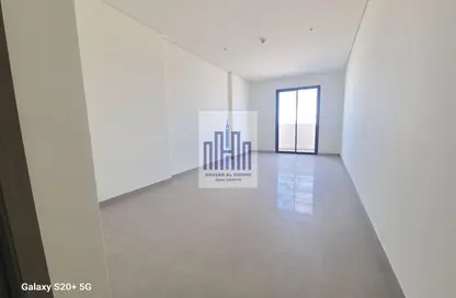 شقة - 2 غرف نوم - 3 حمامات للايجار في سراب 2 - الجادة - الشارقة