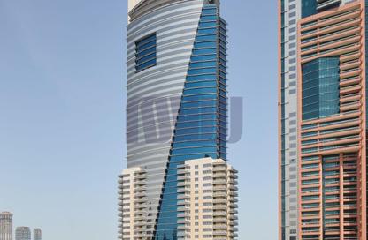Shop - Studio for rent in Al Salam Tower - Dubai Media City - Dubai