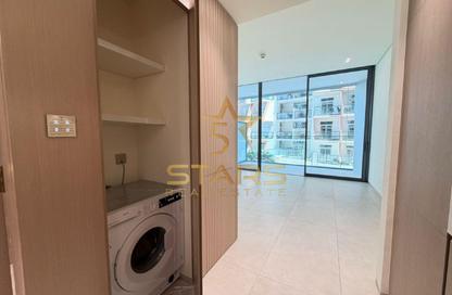 Apartment - Studio - 1 for rent in Binghatti Ghost - Dubai Healthcare City 2 - Al Jaddaf - Dubai Apartment - Studio - 1 for rent in Binghatti Ghost - Dubai Healthcare City 2 - Al Jaddaf - Dubai