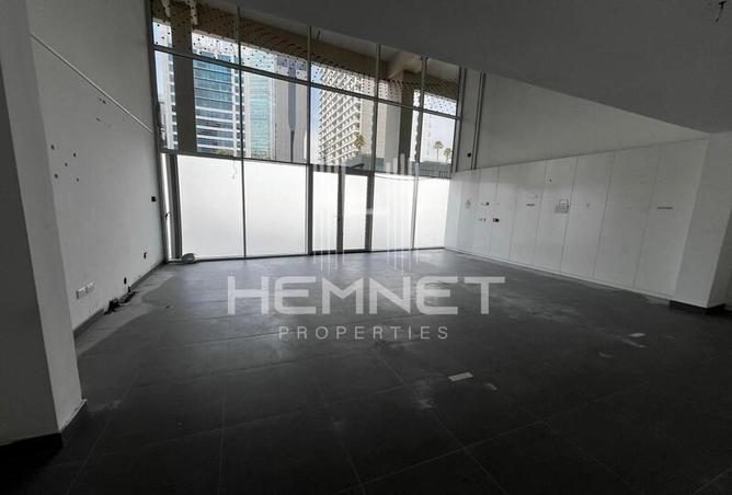 130218807 - Property Main Image