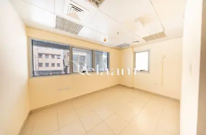Office Space - Studio - 1 Bathroom for rent in Al Niyadat - Al Ain