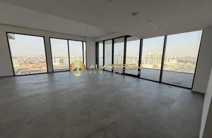 شقة - 3 غرف نوم - 5 حمامات للبيع في كاتش ريزيدينس لاي جي او - الضاحية 12 - قرية جميرا الدائرية - دبي شقة - 3 غرف نوم - 5 حمامات للبيع في كاتش ريزيدينس لاي جي او - الضاحية 12 - قرية جميرا الدائرية - دبي