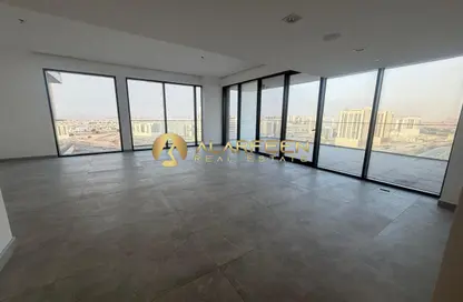 Apartment - 3 Bedrooms - 5 Bathrooms for sale in Catch Residences By IGO - District 12 - Jumeirah Village Circle - Dubai