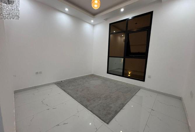 98270079 - Property Image 3