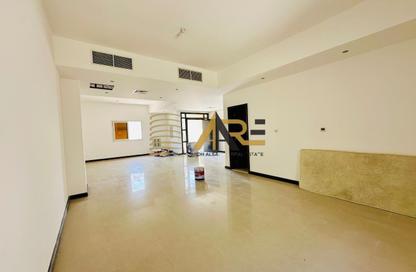 Villa - 4 Bedrooms - 5 Bathrooms for rent in Barashi - Al Badie - Sharjah