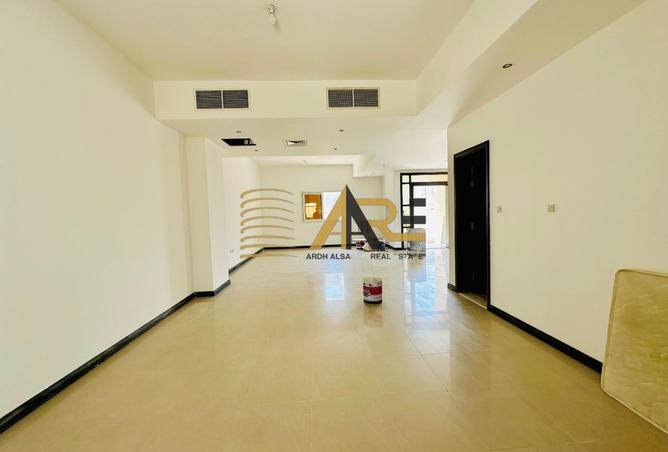 90489588 - Property Image 3