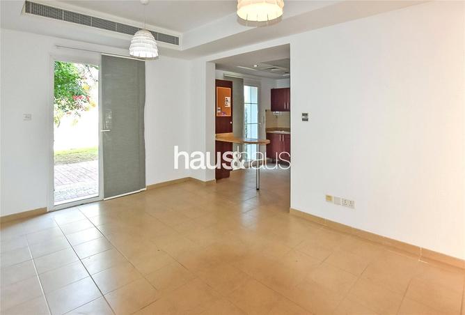 2-bed villa in Al Reem 3 · Study — photo 2
