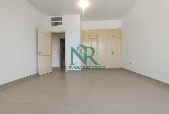 Spacious 2 BHK |  Parking | Prime location
