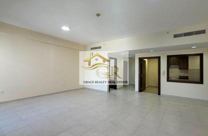 Apartment - 2 - 3 for rent in West Heights 4 - Business Bay - Dubai Apartment - 2 - 3 for rent in West Heights 4 - Business Bay - Dubai