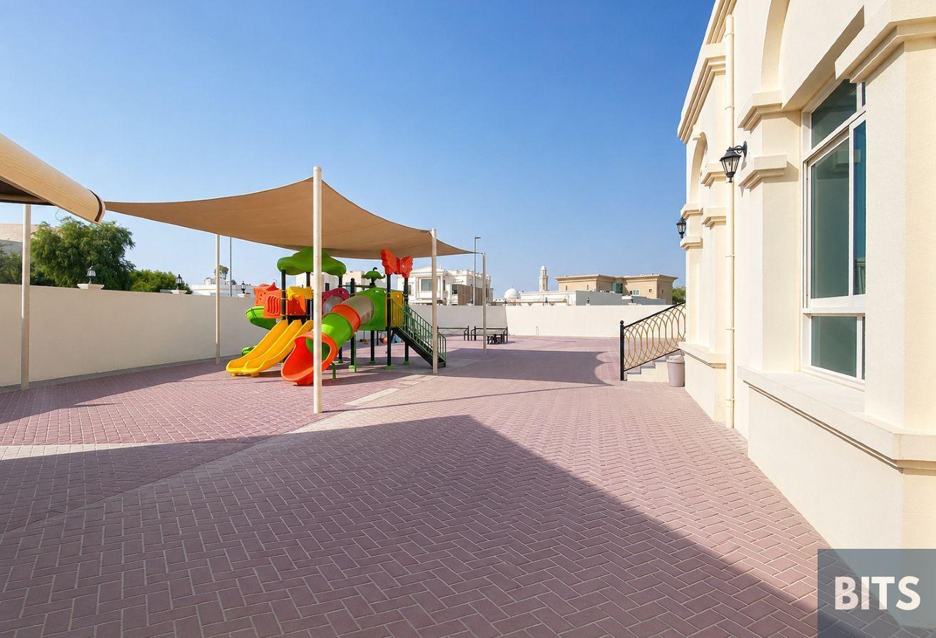Villa | Ready To Move | Furnished | Huge Plot photo 23