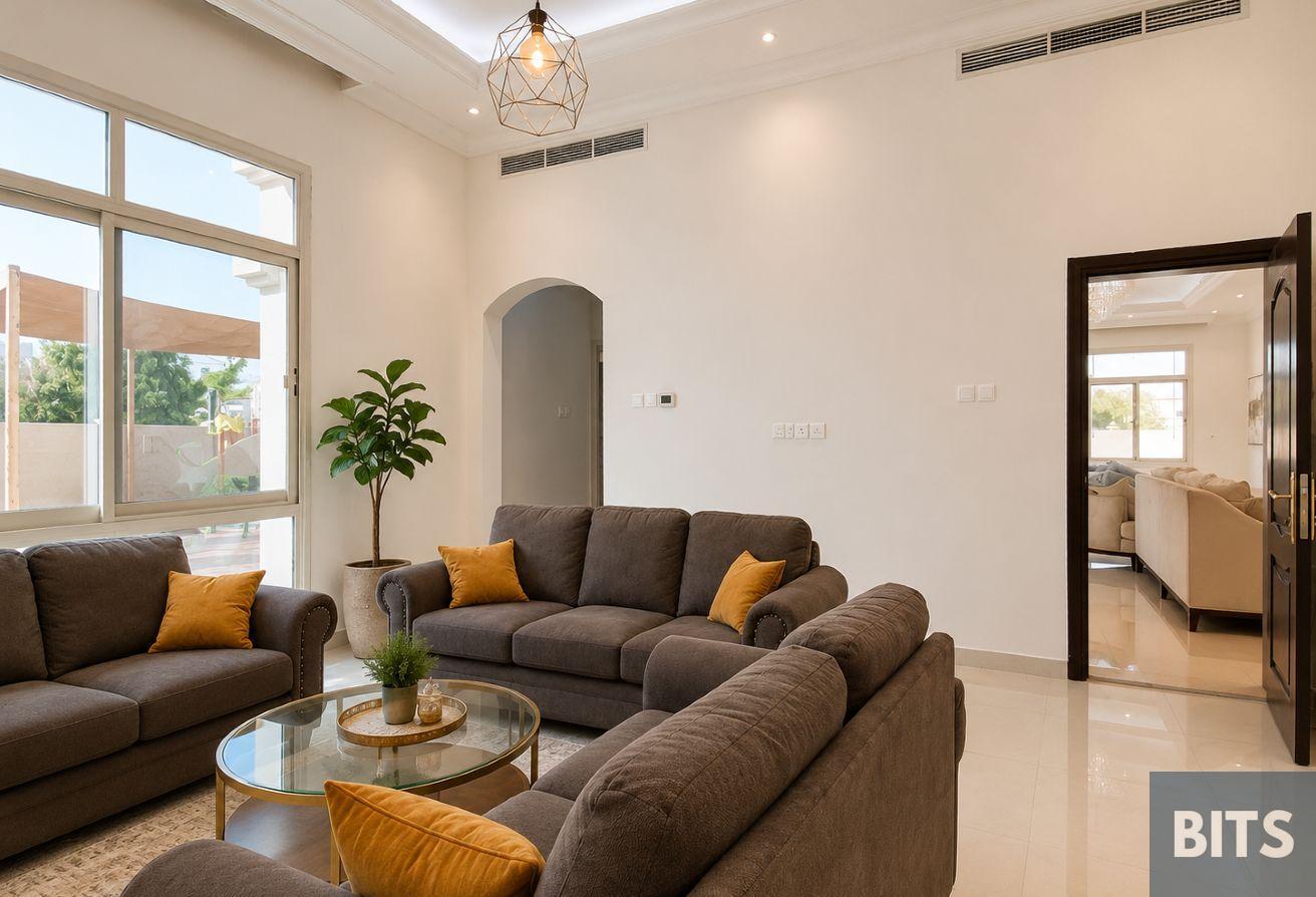 Villa | Ready To Move | Furnished | Huge Plot photo 5