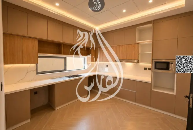155556180 - Property Image 3