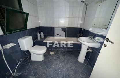 Apartment - 3 - 3 for sale in Blue Tower - Al Majaz 3 - Al Majaz - Sharjah