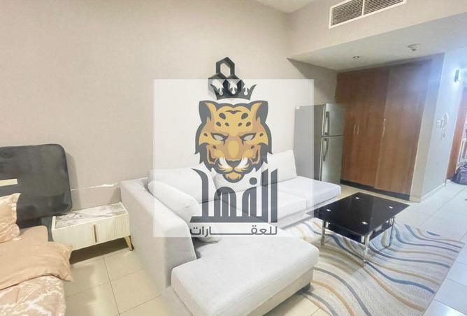 128853060 - Property Image 3