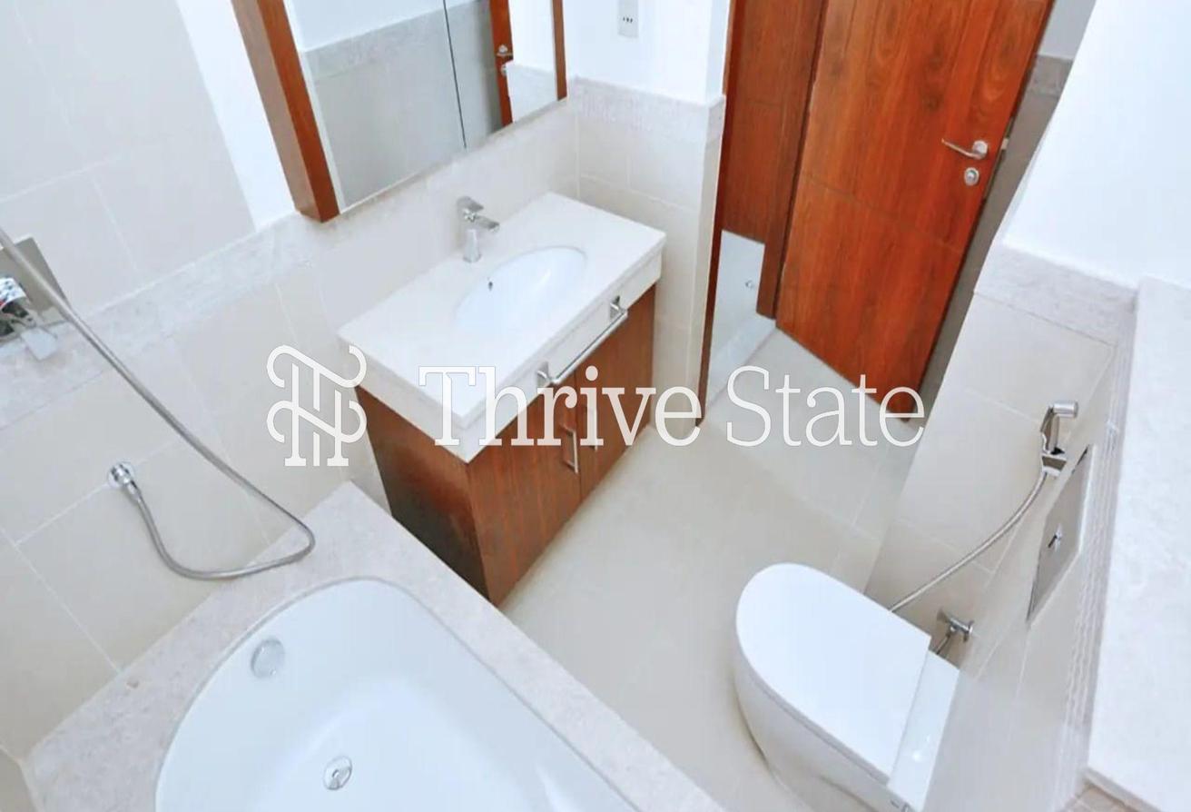 Vacant Now | Prime Location | Unfurnished photo 13