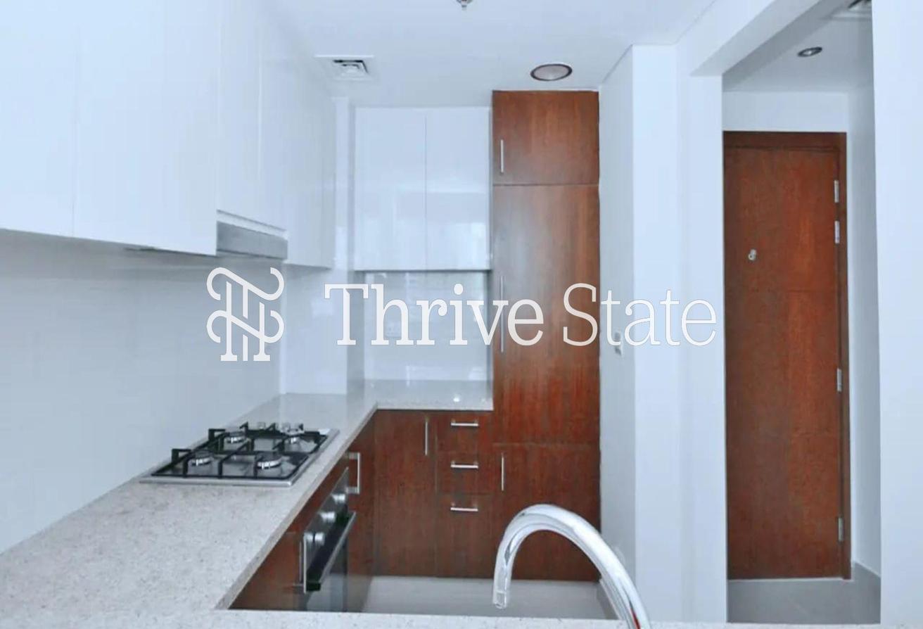 Vacant Now | Prime Location | Unfurnished photo 5