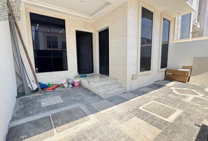 103256004 - Property Image 3