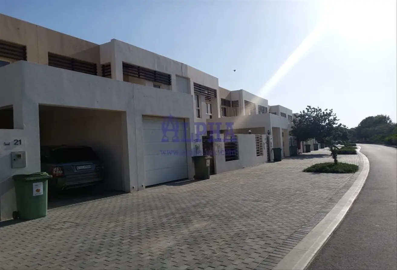 132970600 - Property Main Image