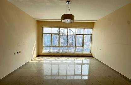 Apartment - 3 - 4 for rent in New Al Taawun Road - Al Taawun - Sharjah