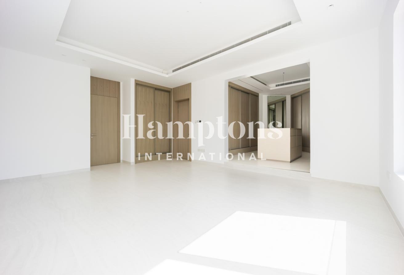 Newly Built | Huge 5BR Villa | Private Pool photo 15