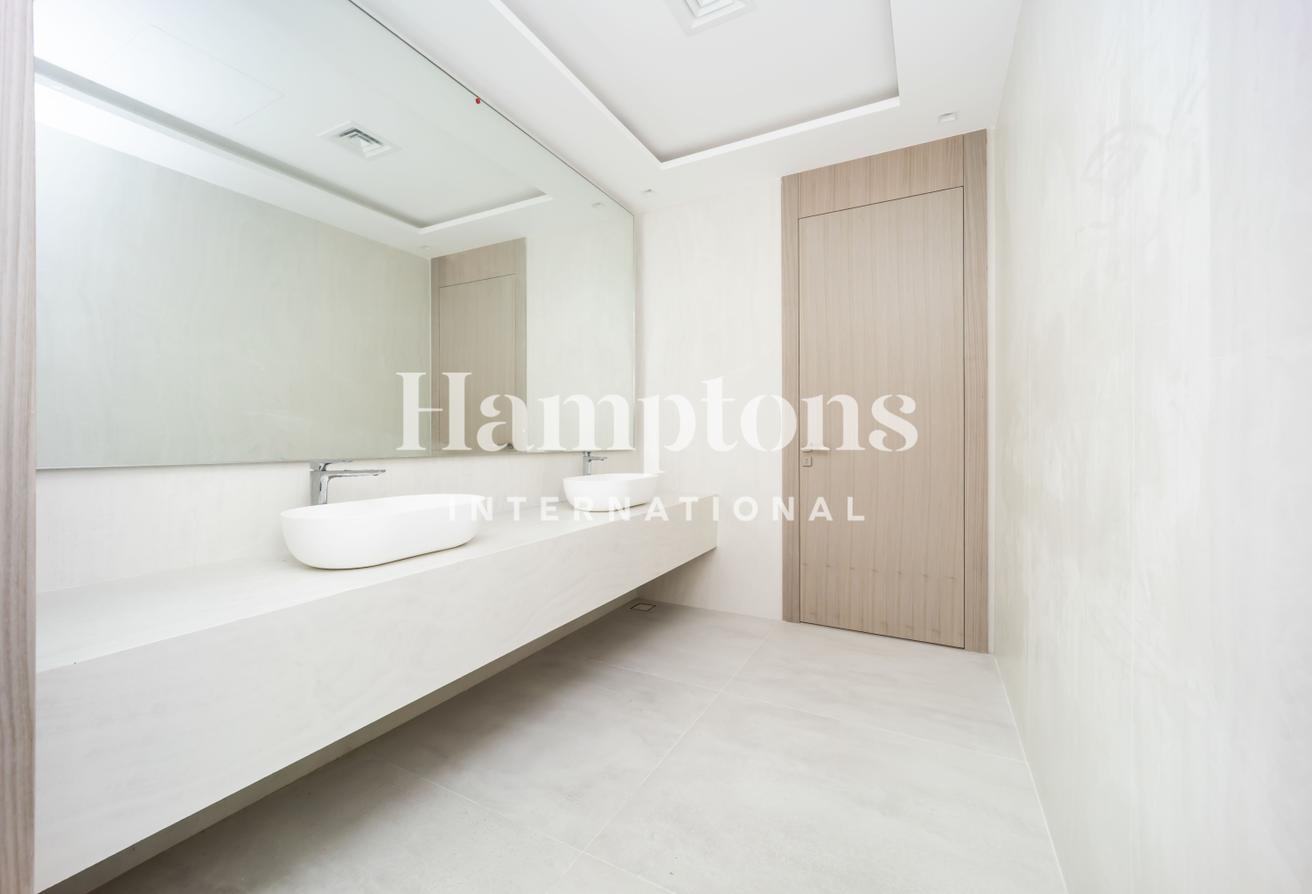 Newly Built | Huge 5BR Villa | Private Pool photo 26
