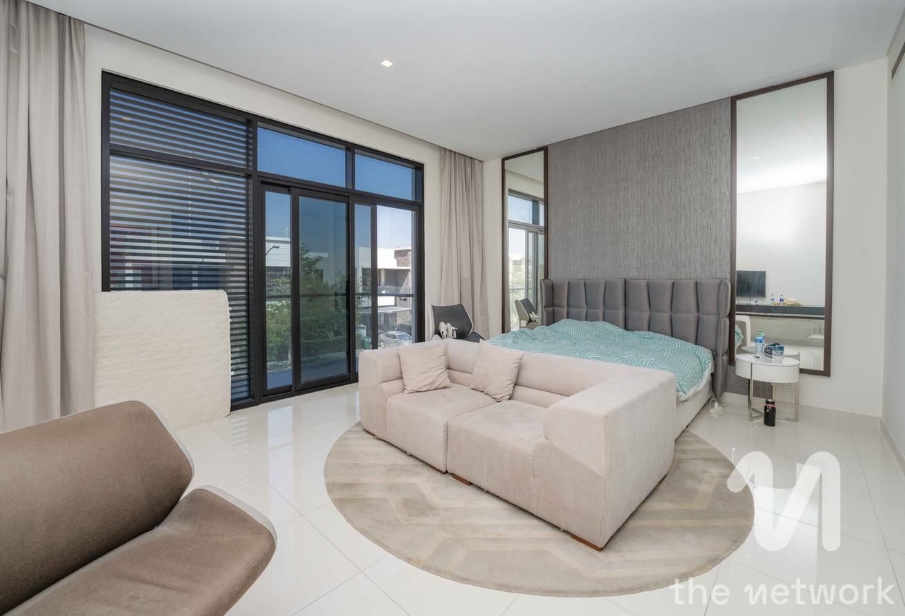 Spacious 6 Beds Villa | Golf View | Upgraded VD2 photo 14