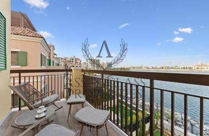 Villa - 4 - 5 for rent in Sur La Mer 2 - Sur La Mer - Jumeirah 1 - Jumeirah - Dubai