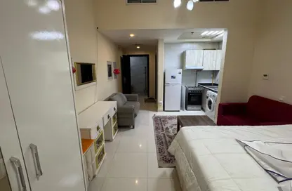 Apartment - 1 Bathroom for rent in Sapphire Beach Residence - Maryam Island - Al Khan - Sharjah