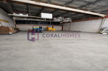 Show Room - Studio - 2 Bathrooms for rent in Al Qusais Industrial Area - Al Qusais - Dubai