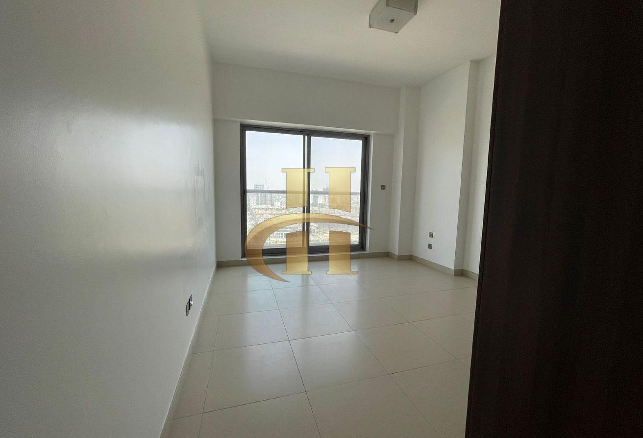 High Floor | Park View | Prime Location photo 8