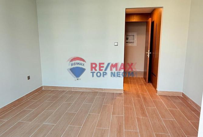104256887 - Property Image 3