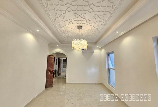 71093330 - Property Image 3