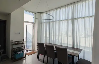 دوبلكس - 2 غرف نوم - 4 حمامات للايجار في عزيزي بلازا - الفرجان - دبي