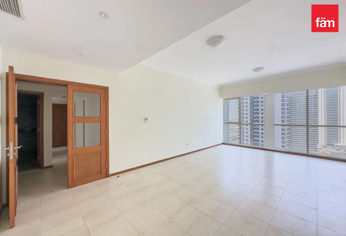 152826288 - Property Main Image