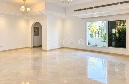 Villa - 4 - 5 for rent in Garden Lane Villas - District 15 - Jumeirah Village Circle - Dubai Villa - 4 - 5 for rent in Garden Lane Villas - District 15 - Jumeirah Village Circle - Dubai
