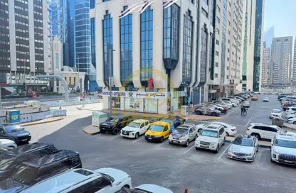 Office Space - 5 Bedrooms - 1 Bathroom for rent in Pearl MAAM Residence - Sultan Bin Zayed the First Street - Muroor Area - Abu Dhabi