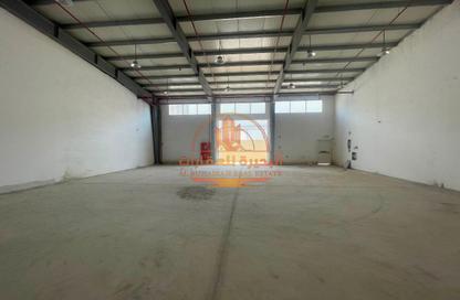 Warehouse - Studio - 1 Bathroom for rent in Umm Al Thuoob - Umm Al Quwain