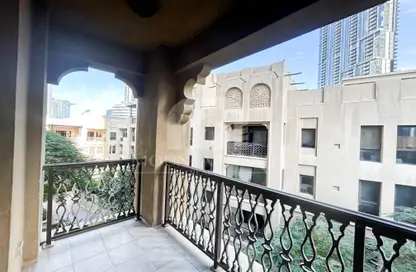 شقة - 2 غرف نوم - 3 حمامات للبيع في ينسون 5 - ينسون - دبي القديمة - وسط مدينة دبي - دبي شقة - 2 غرف نوم - 3 حمامات للبيع في ينسون 5 - ينسون - دبي القديمة - وسط مدينة دبي - دبي