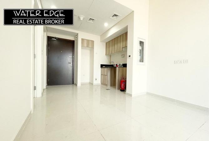 120178131 - Property Image 2