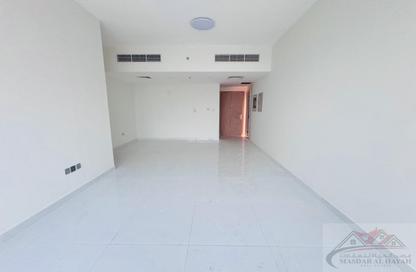 Apartment - 3 - 4 for rent in Muweileh Community - Muwaileh Commercial - Sharjah