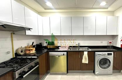 Apartment - 1 Bedroom - 2 Bathrooms for rent in Marina Arcade Tower - Dubai Marina - Dubai